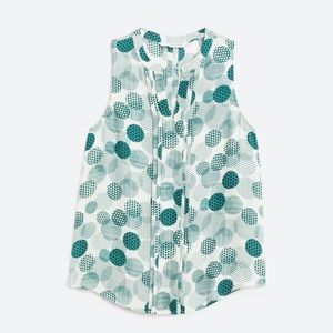 41 Hawthorne Bryson Pleat Detail Split Neck Blouse. Size XL. Green Geometric.